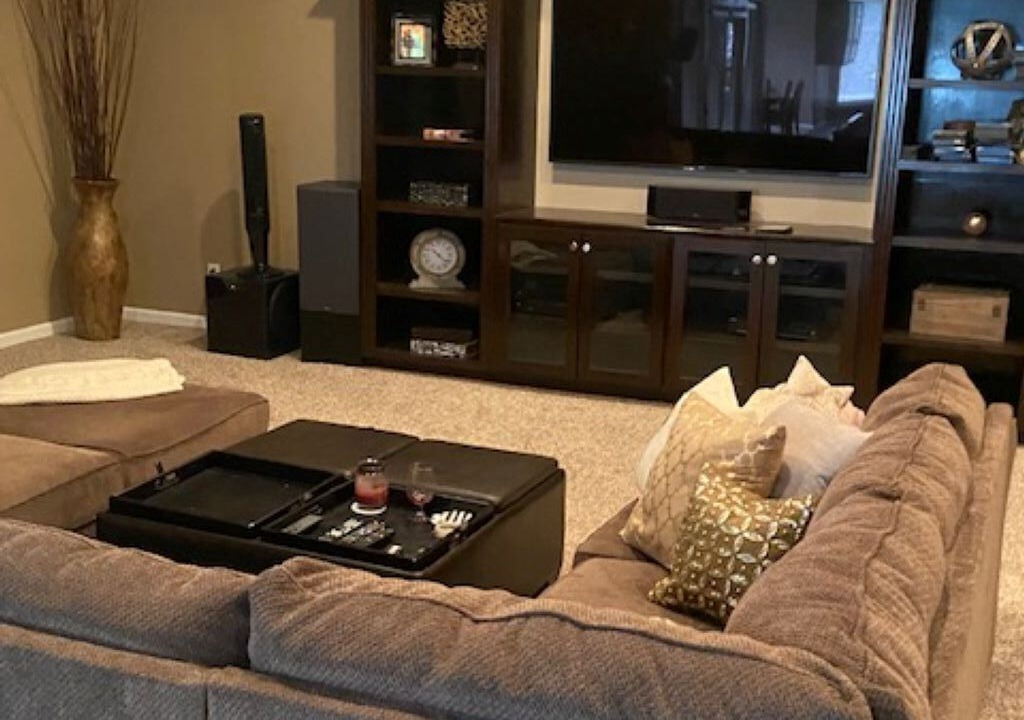Photo of Livingroom in Shawnee