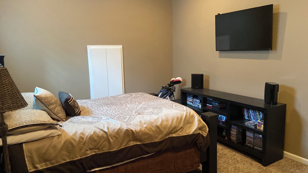 Photo of Bedroom in Shawnee