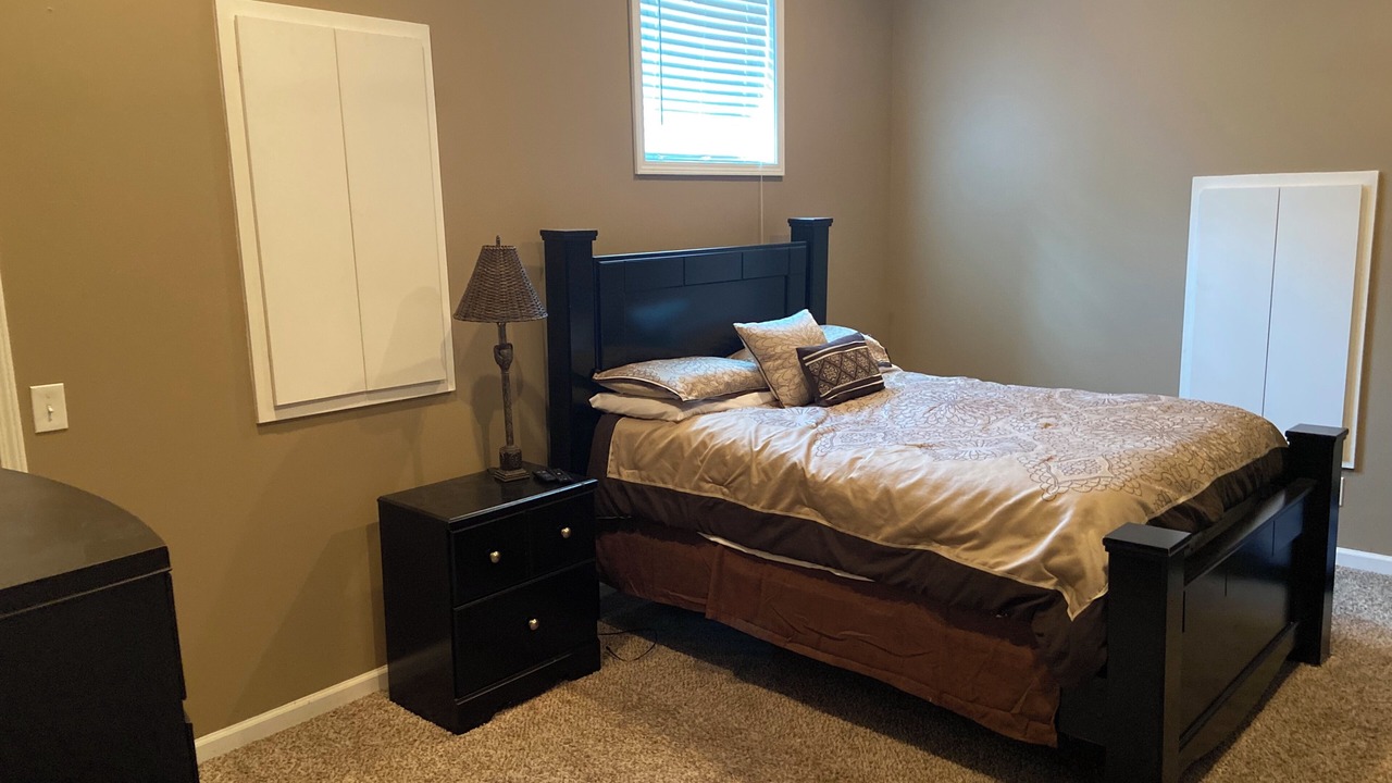 Photo of Bedroom in Shawnee