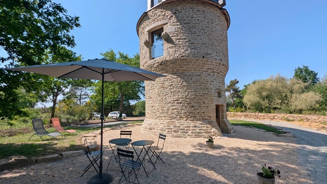 Photo of Outdoor in Peaule