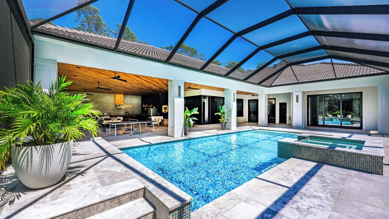Photo of Outdoor in Naples