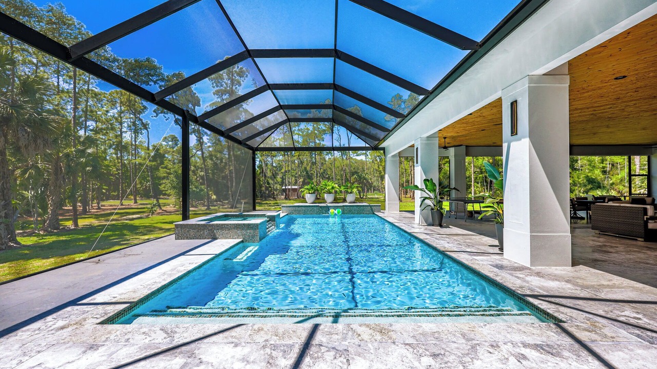 Photo of Outdoor in Naples