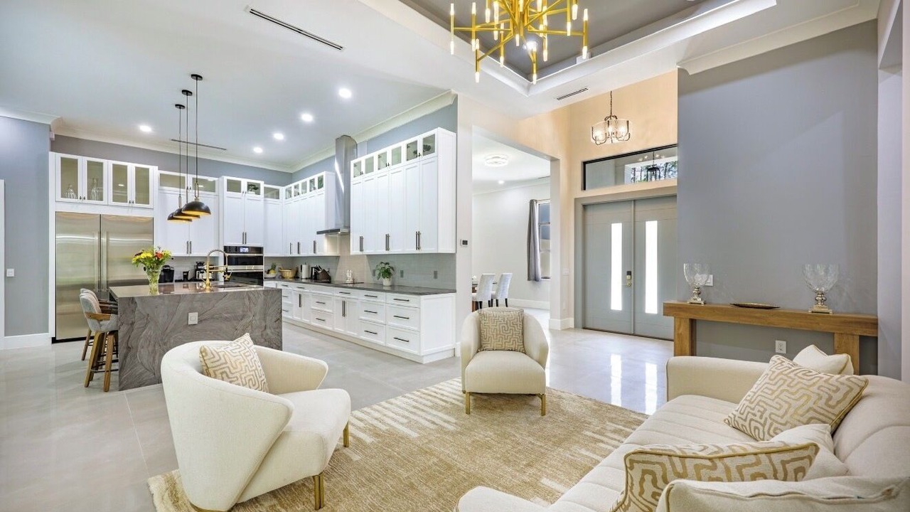 Photo of Livingroom in Naples