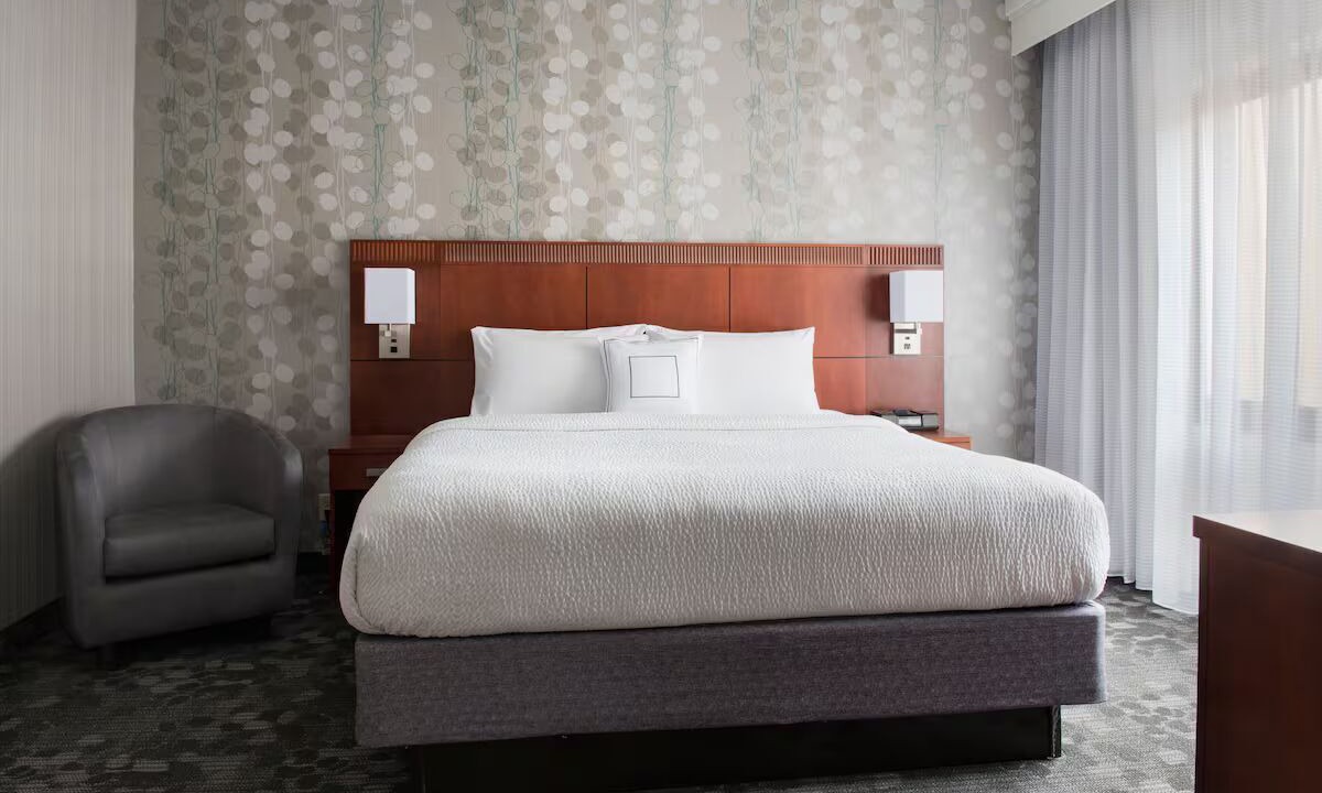 Photo of Bedroom in Mahwah