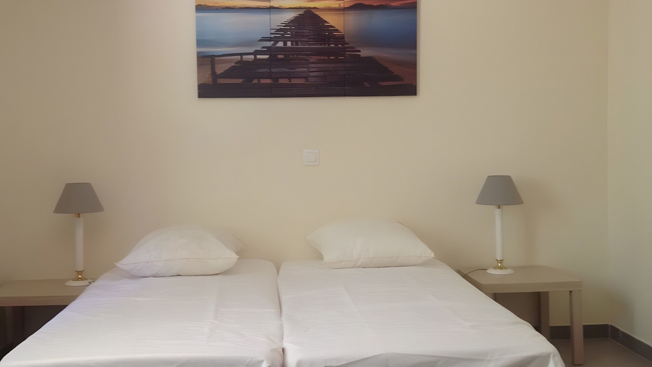 Photo of Bedroom in Saint Alban Auriolles
