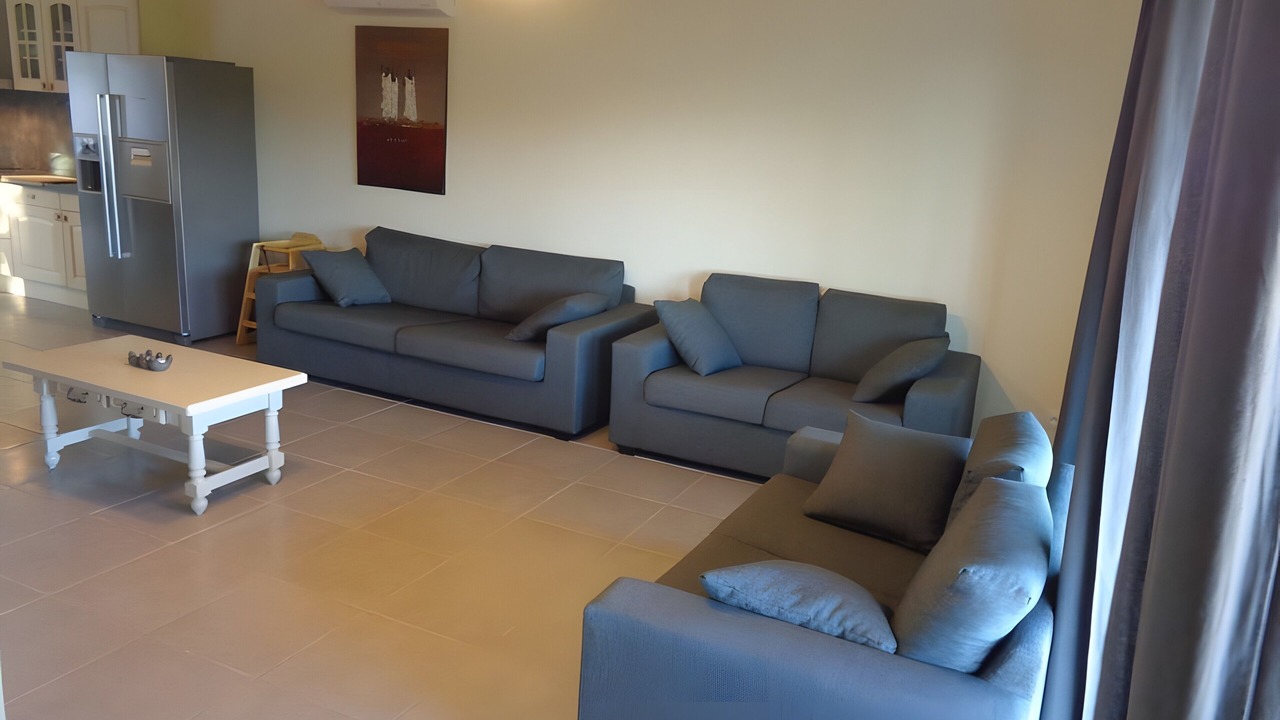 Photo of Livingroom in Saint Alban Auriolles