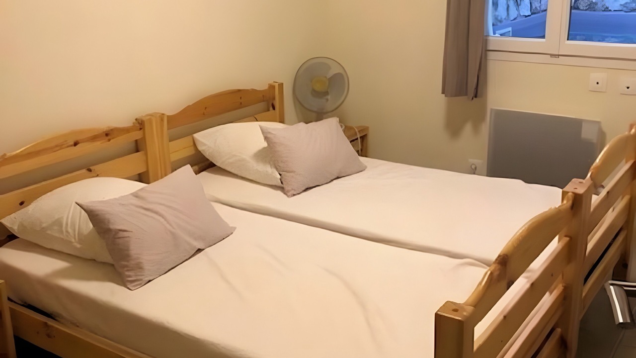 Photo of Bedroom in Saint Alban Auriolles