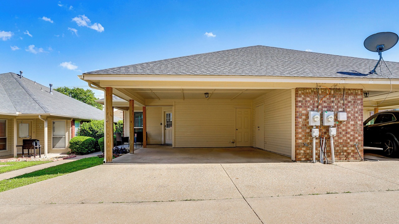 Photo of Outdoor in South Arlington