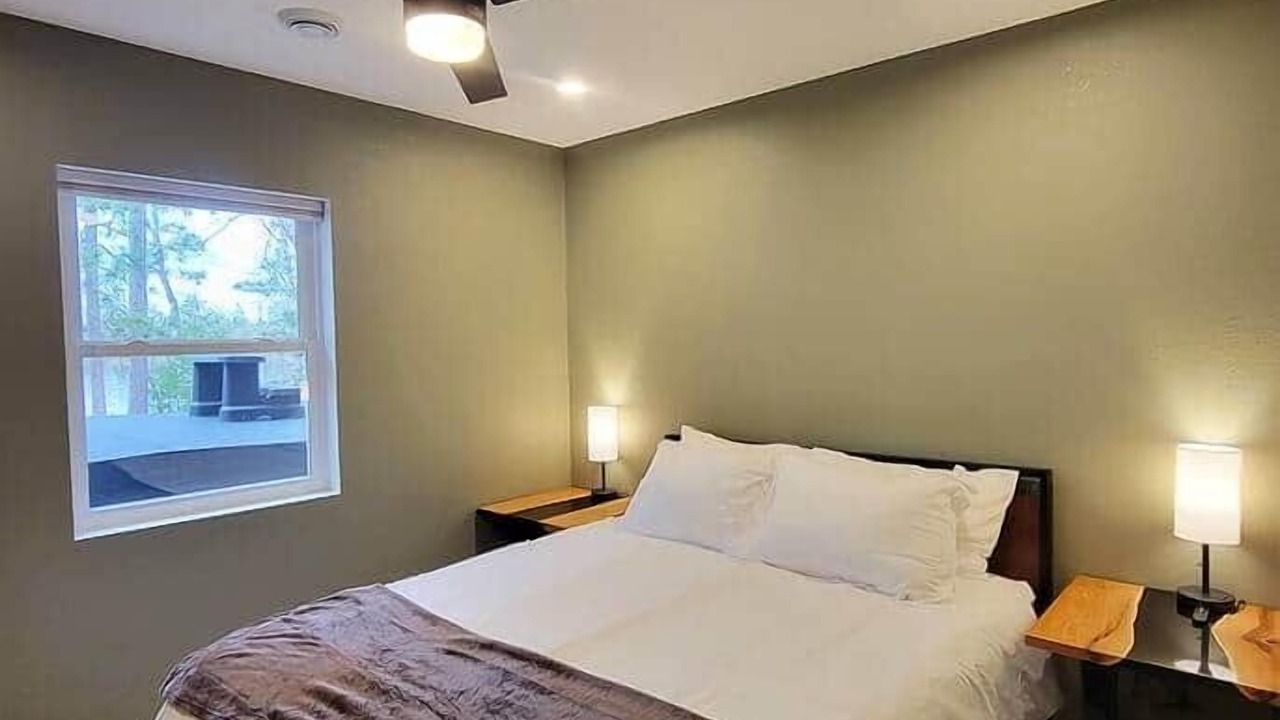 Photo of Bedroom in Markville