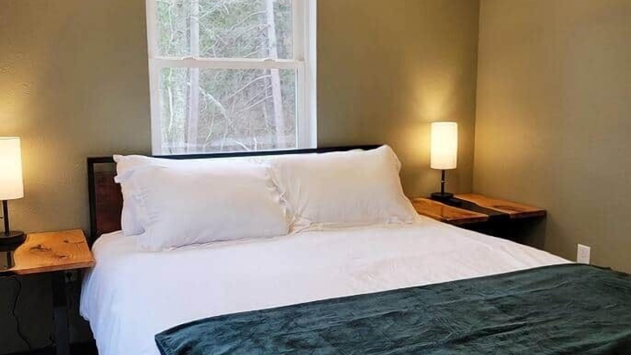 Photo of Bedroom in Markville