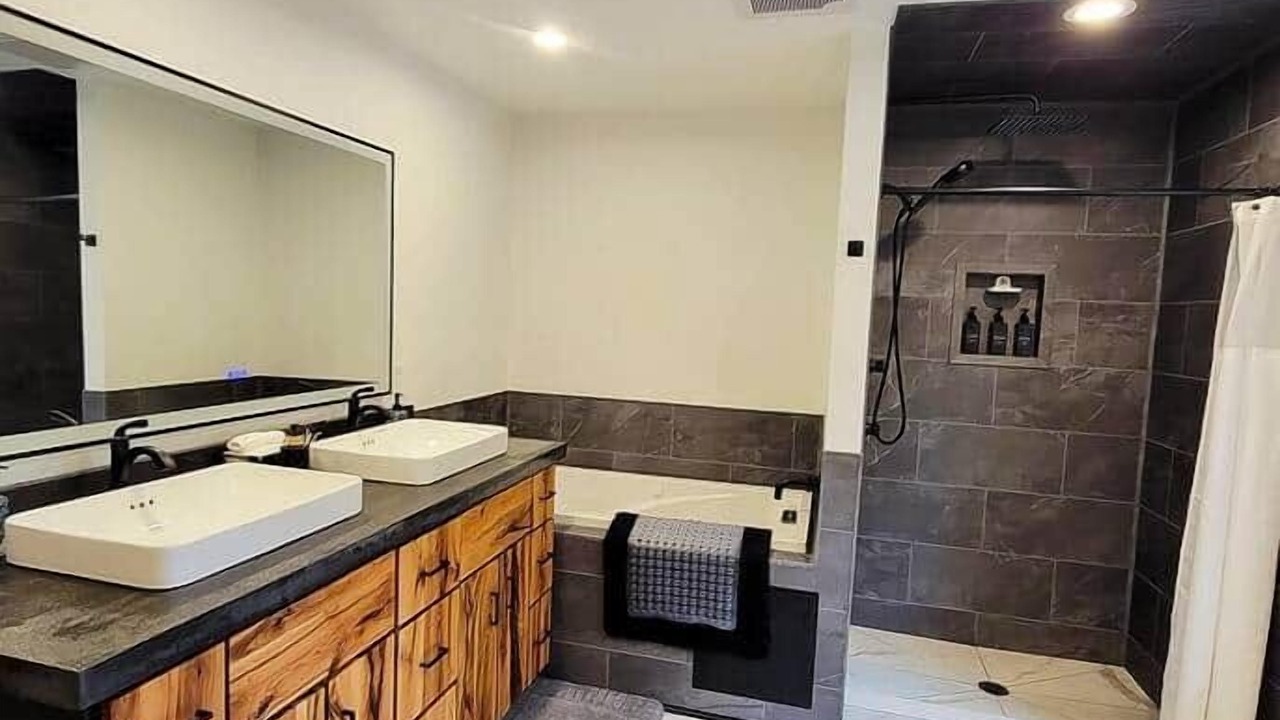 Photo of Bathroom in Markville