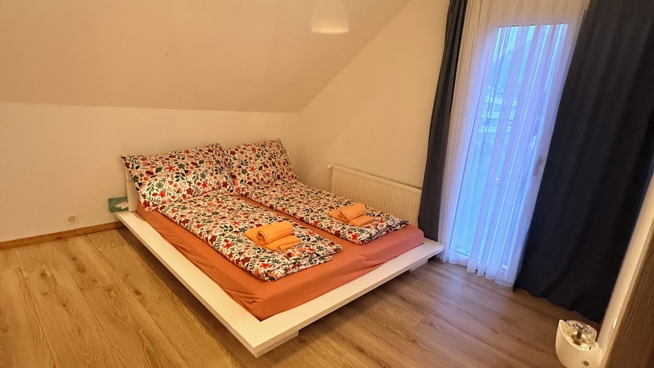 Photo of Bedroom in Gwatt