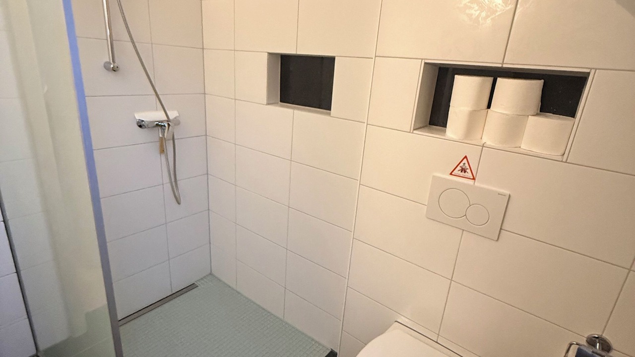 Photo of Bathroom in Gwatt