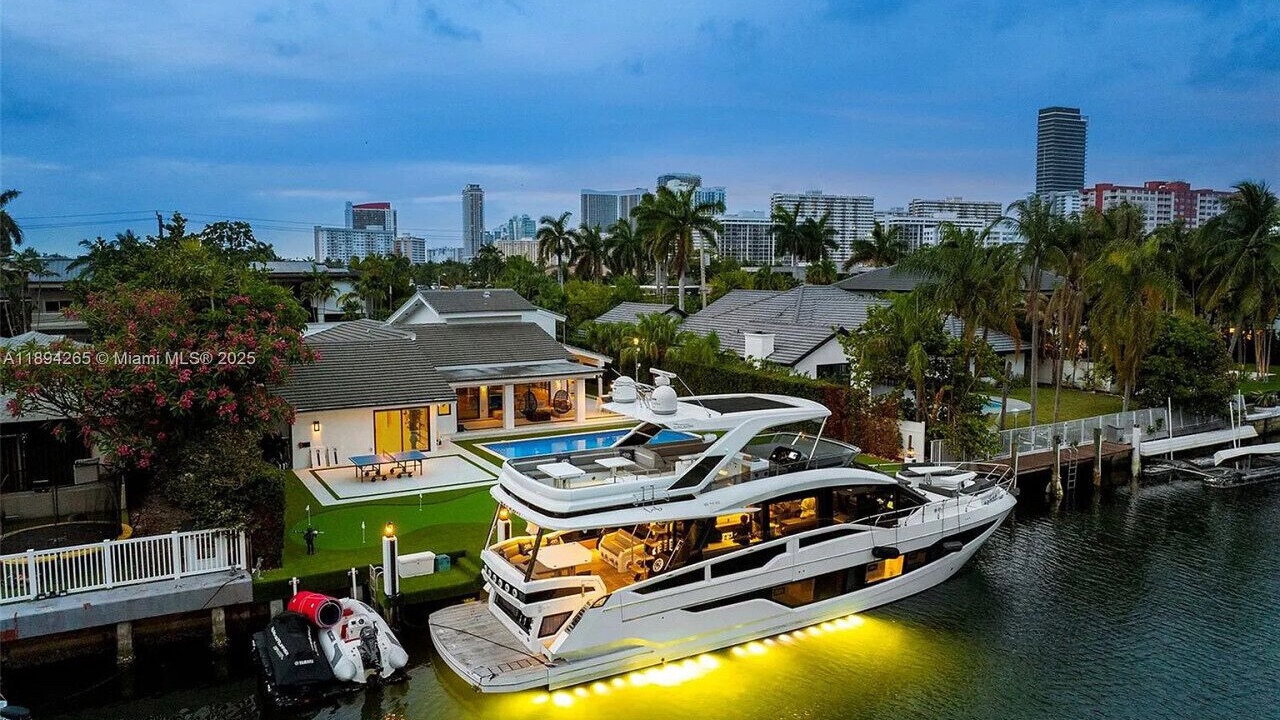Photo of Others in Hallandale Beach