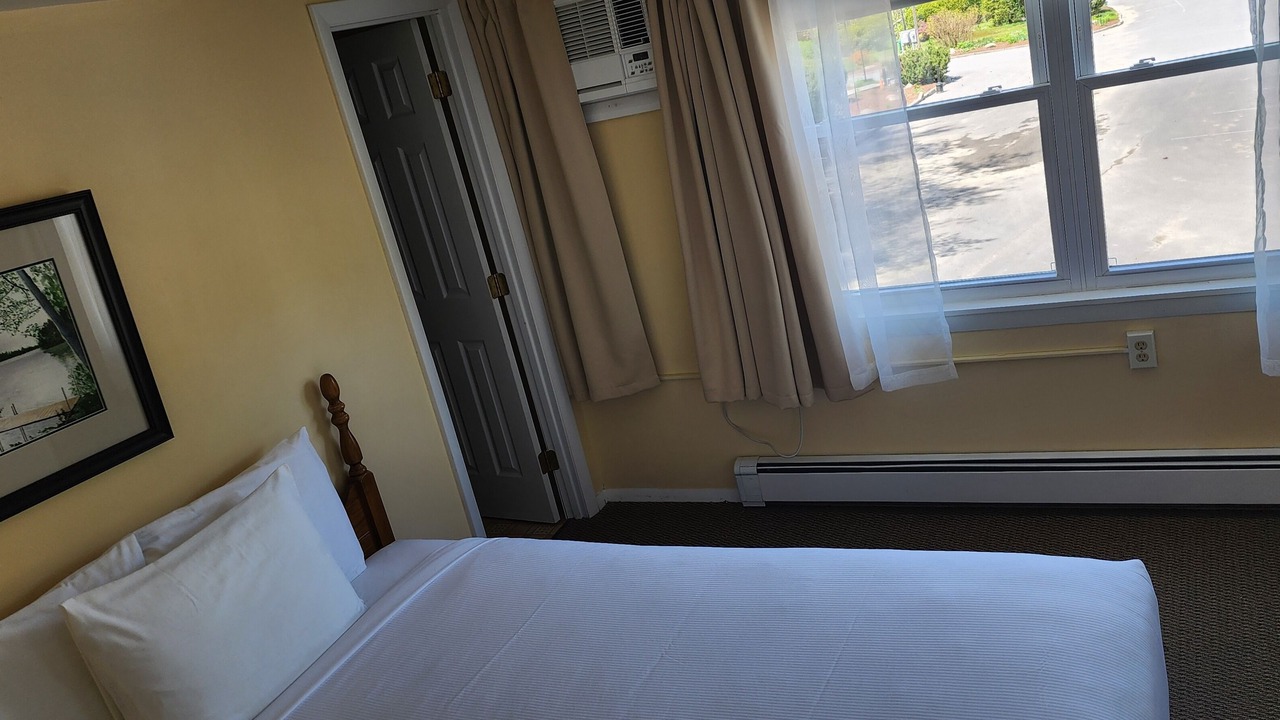 Photo of Bedroom in Dryden