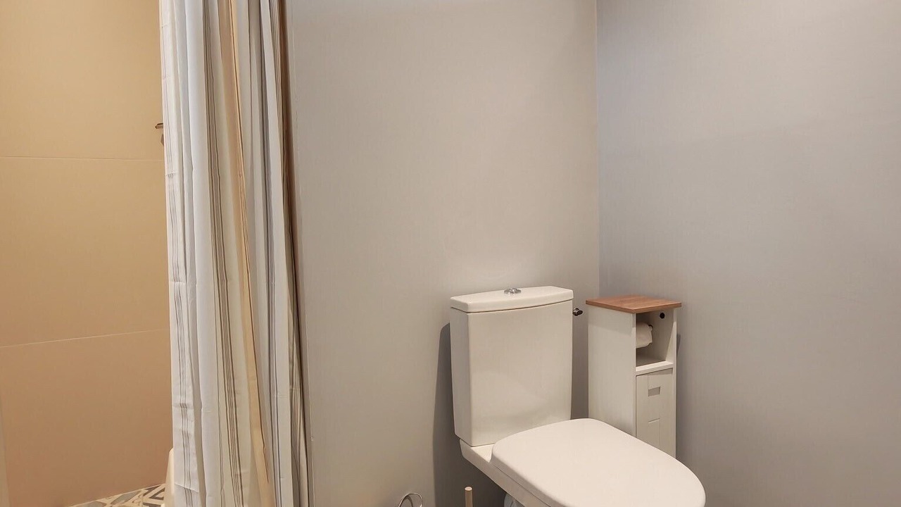 Photo of Bathroom in Chedigny