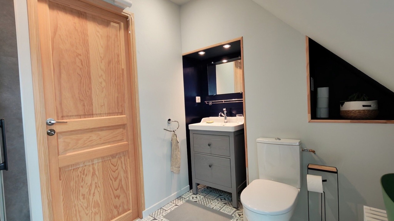 Photo of Bathroom in Chedigny