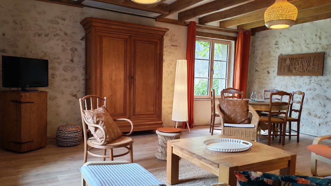Photo of Livingroom in Chedigny