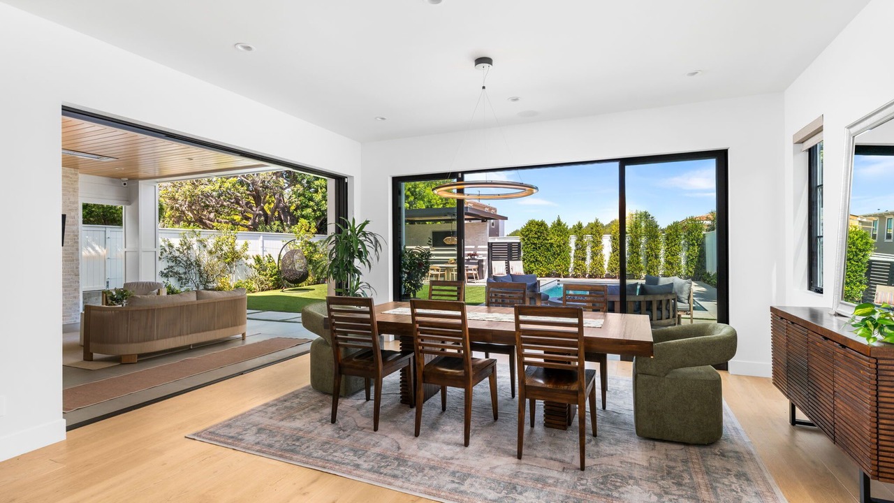 Photo of Outdoor in Manhattan Heights