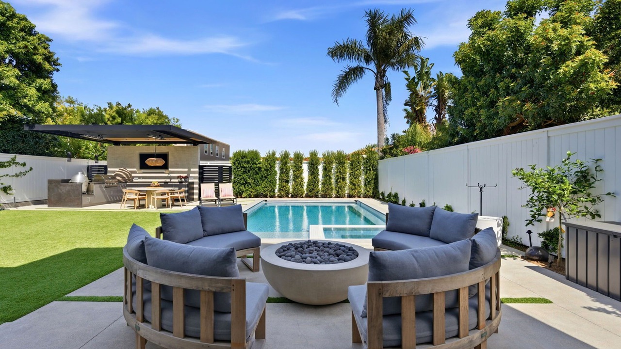Photo of Outdoor in Manhattan Heights