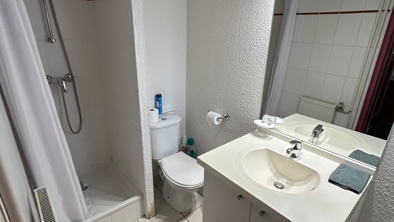 Photo of Bathroom in Cauterets