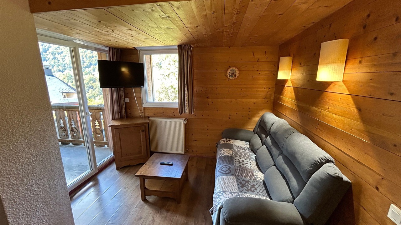 Photo of Livingroom in Cauterets