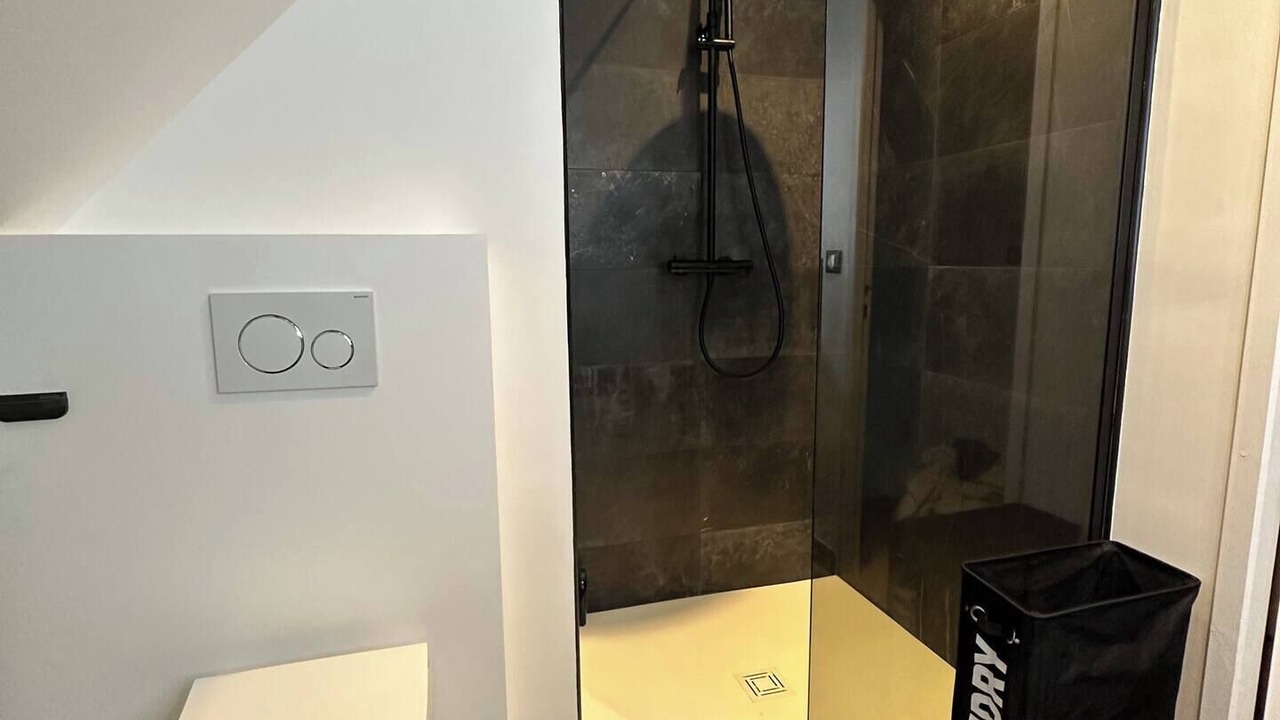 Photo of Bathroom in Saint-Martin-du-Vivier