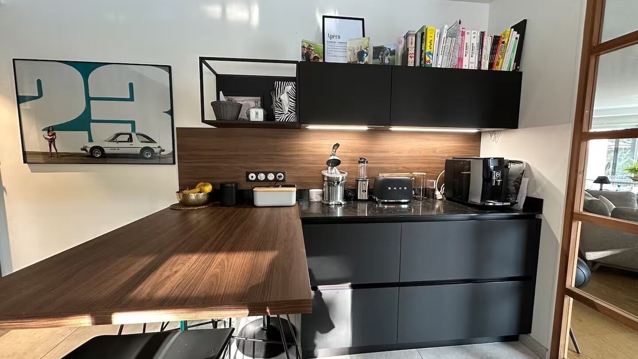 Photo of Kitchen in Saint-Martin-du-Vivier