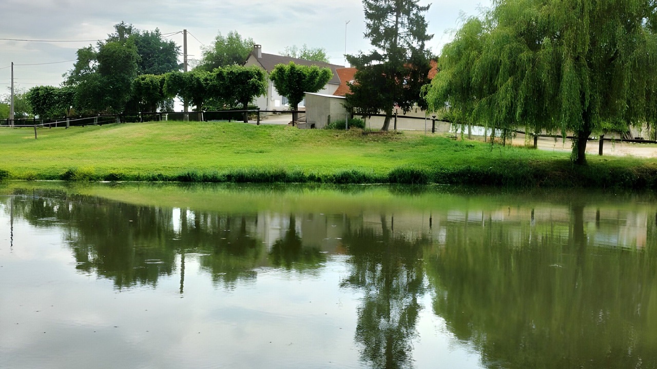 Photo of Others in Chatillon-sur-Indre