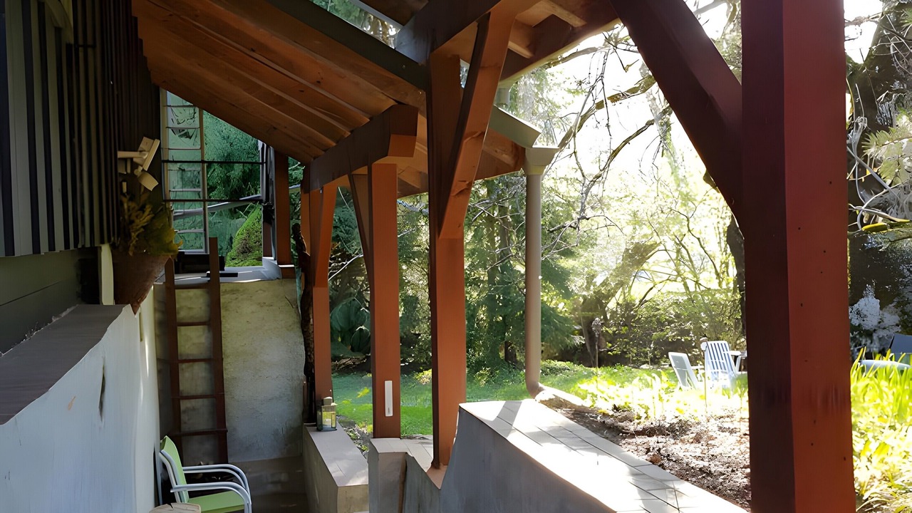 Photo of Outdoor in Onnion
