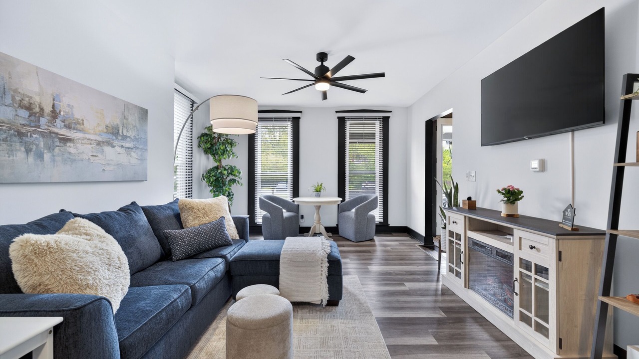 Photo of Livingroom in Franklin