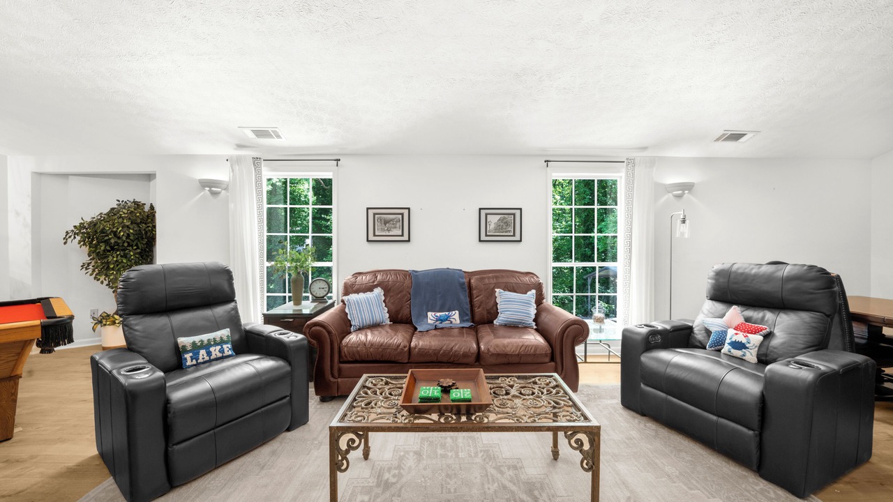 Photo of Livingroom in Gainesville