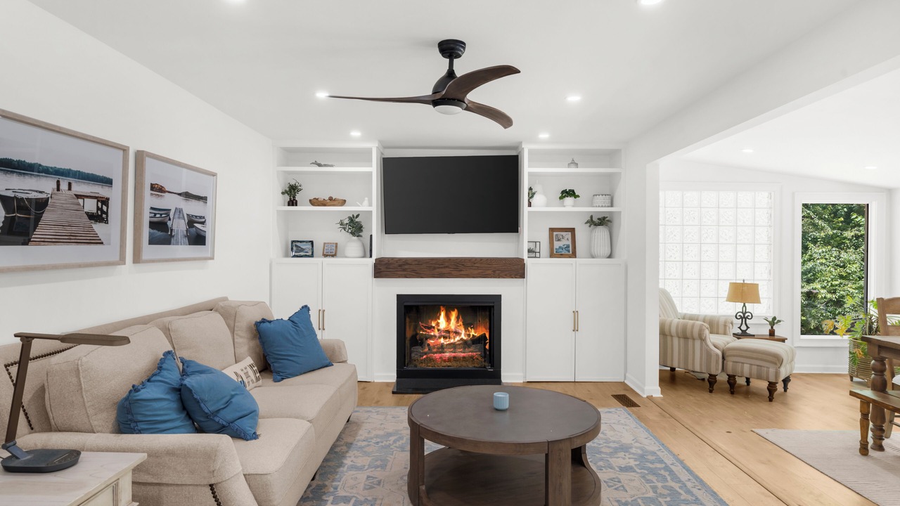 Photo of Livingroom in Gainesville