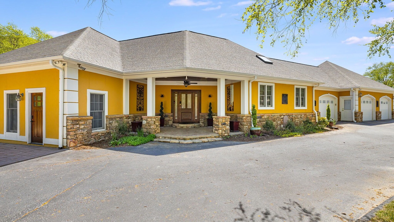 Photo of Outdoor in Fletcher