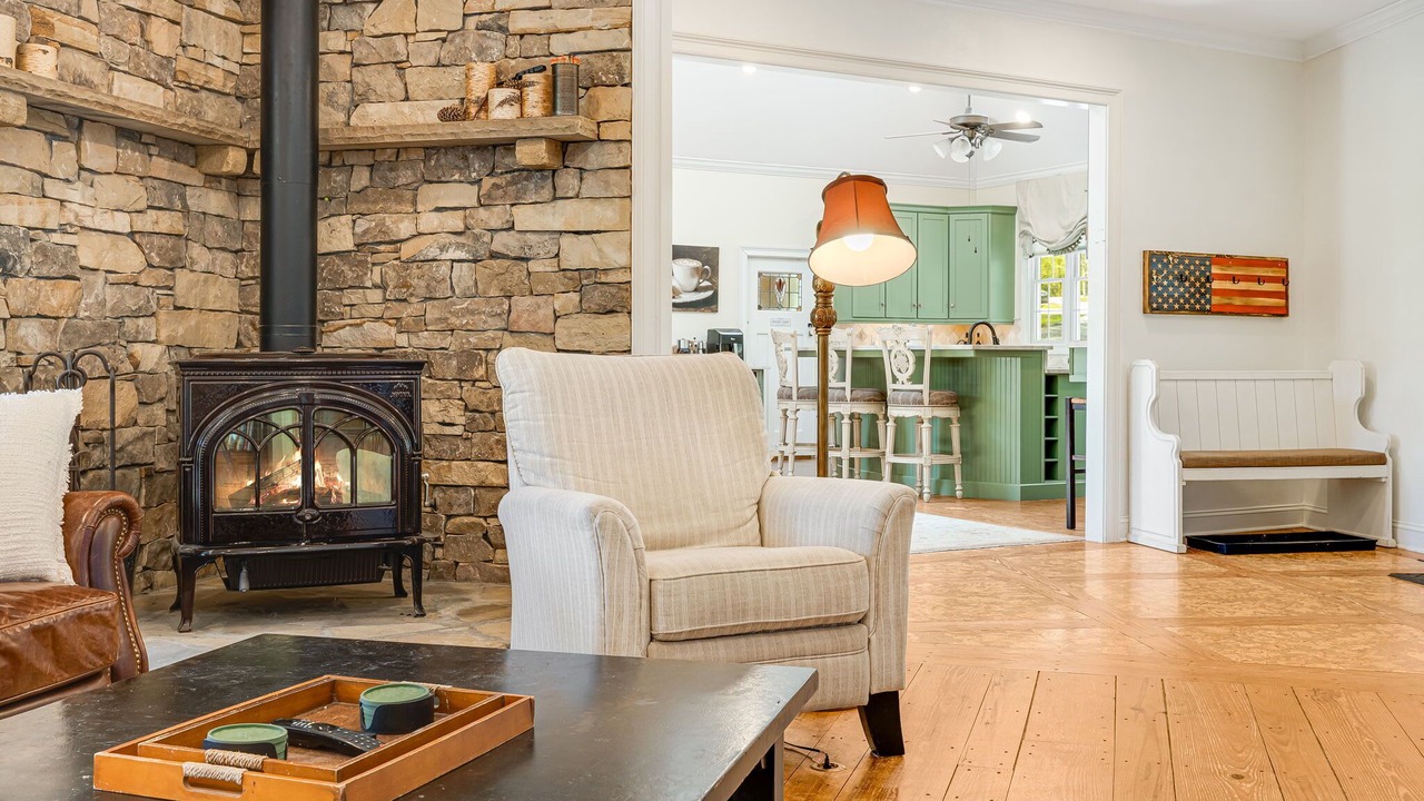 Photo of Livingroom in Fletcher