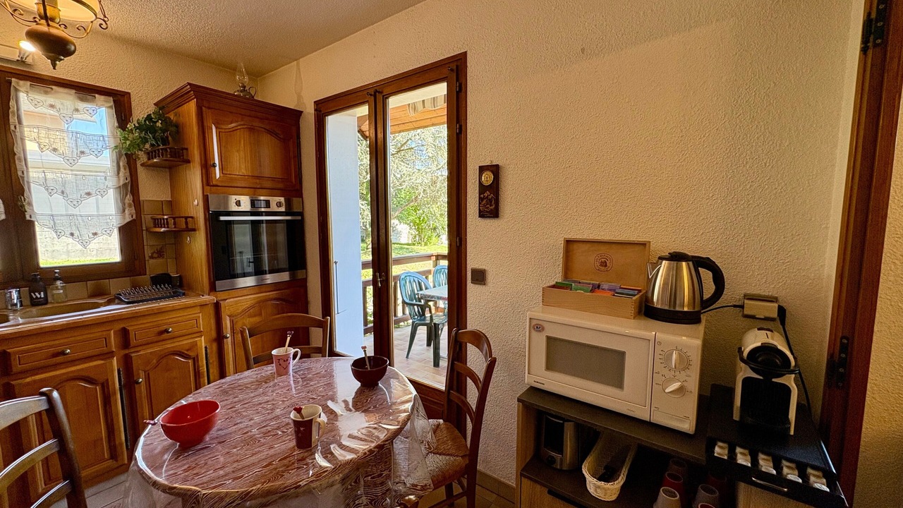 Photo of Kitchen in Saint-Pierre-d'Albigny