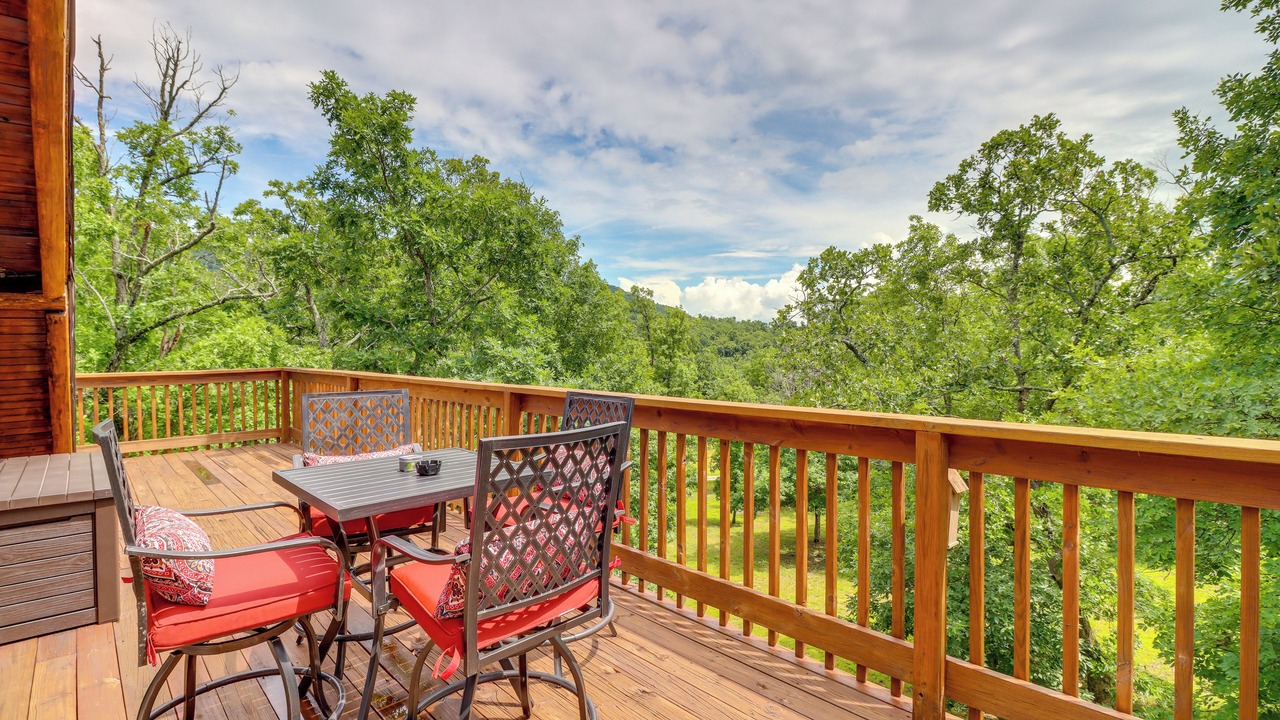 Photo of Outdoor in Harrison