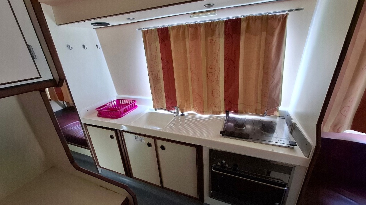Photo of Kitchen in Chenille-Change