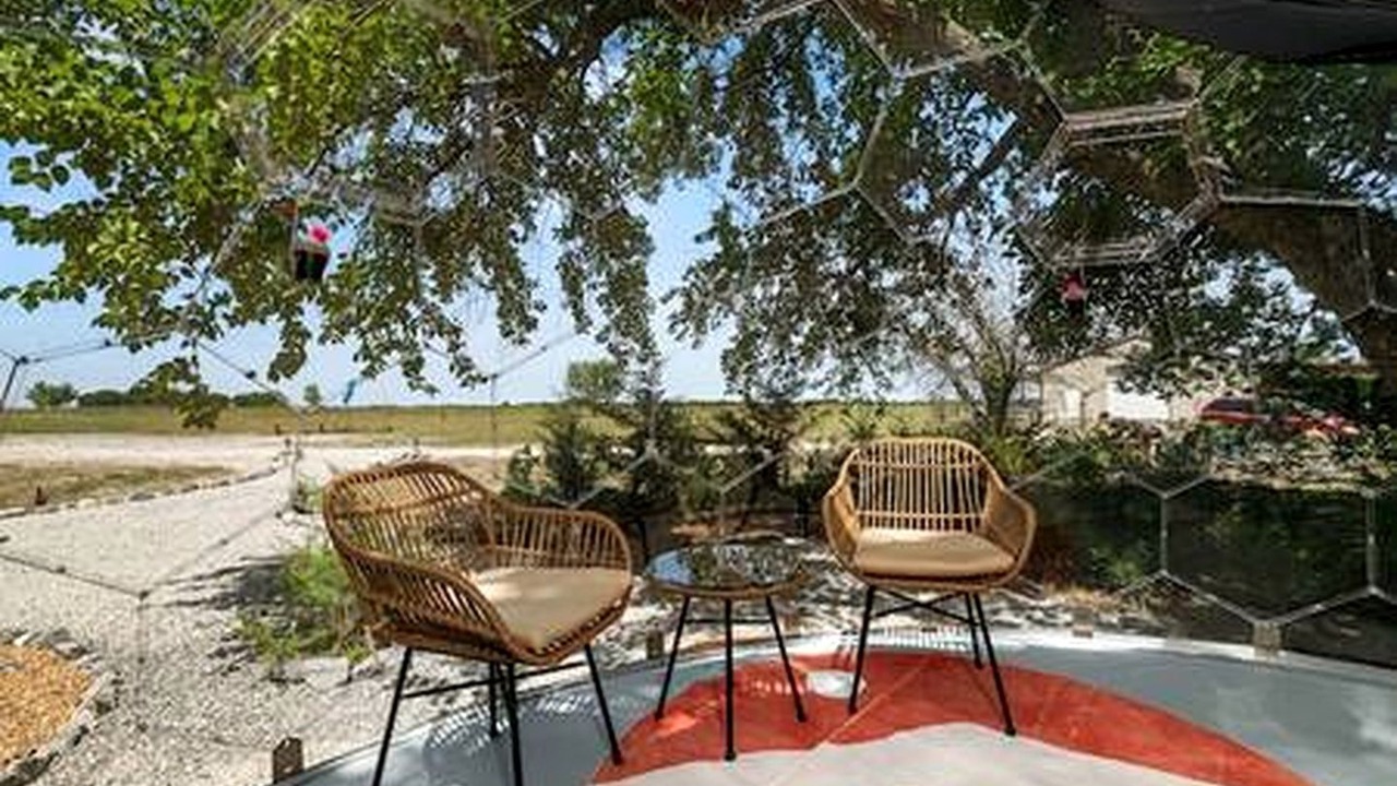 Photo of Patio Balcony in Wolfe City