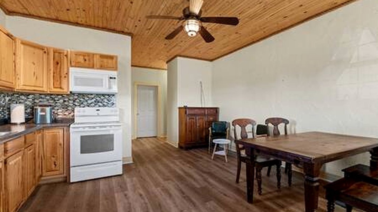 Photo of Kitchen in Wolfe City