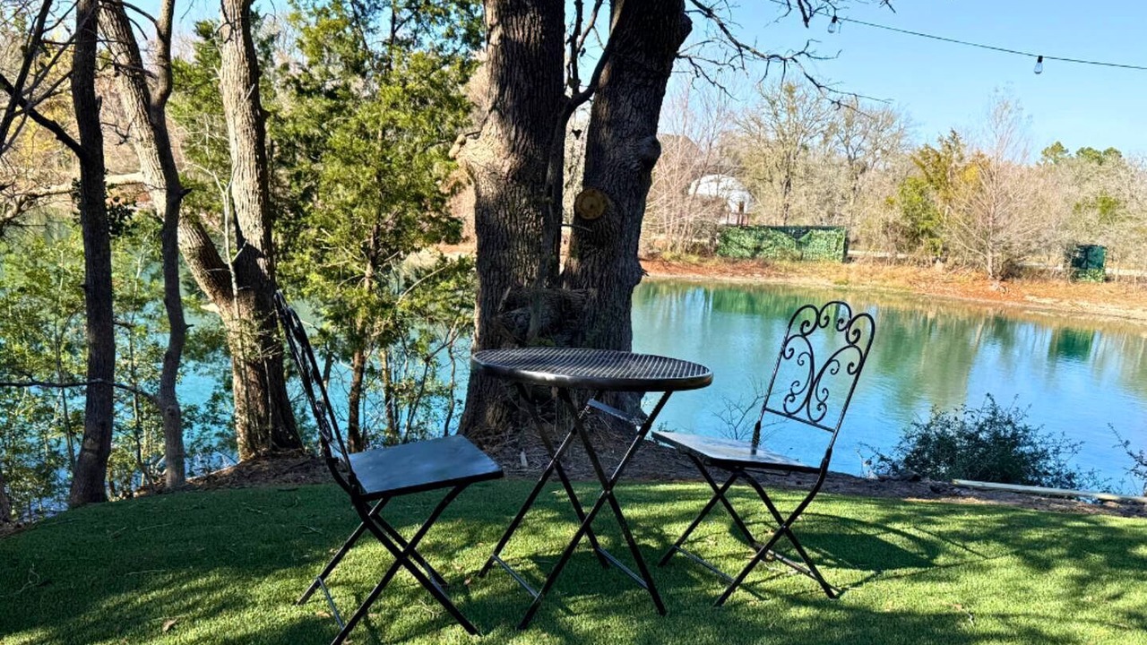 Photo of Outdoor in Paige