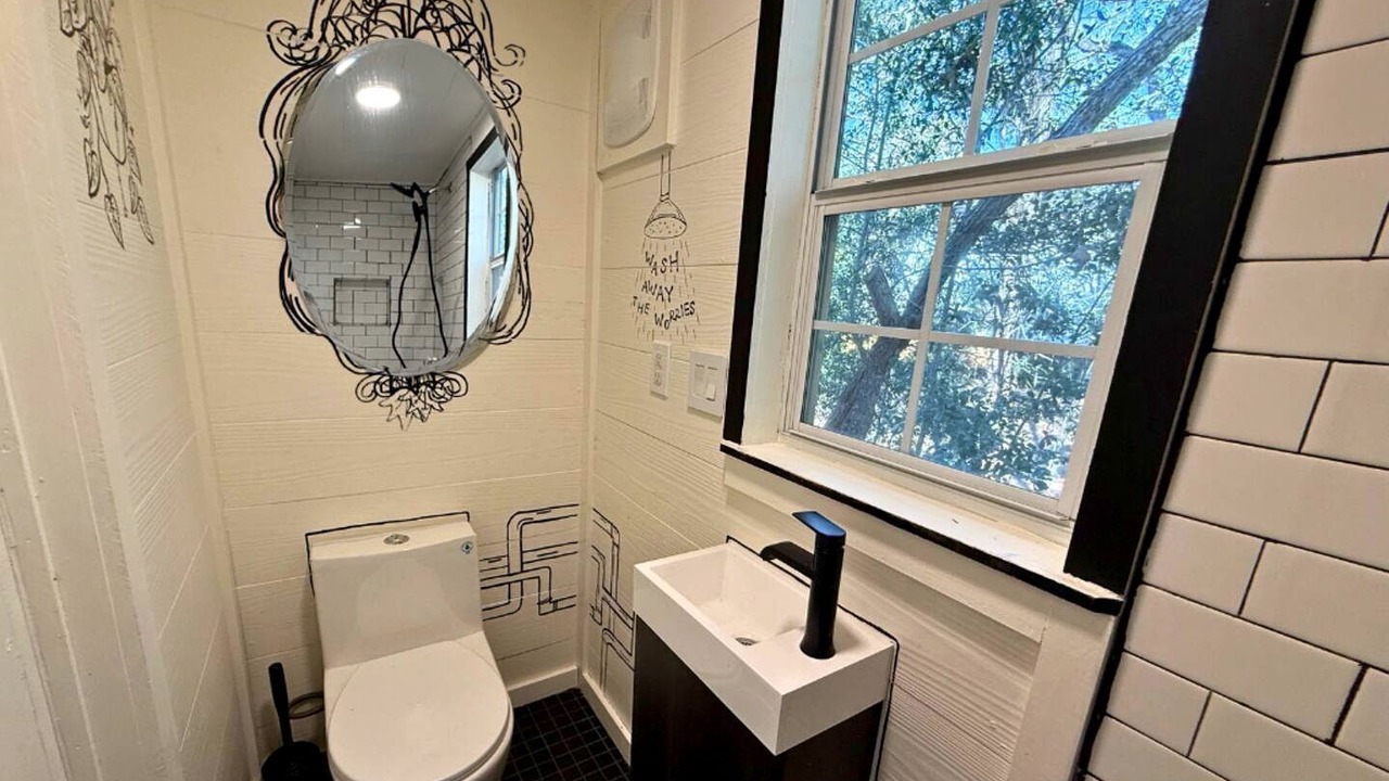 Photo of Bathroom in Paige