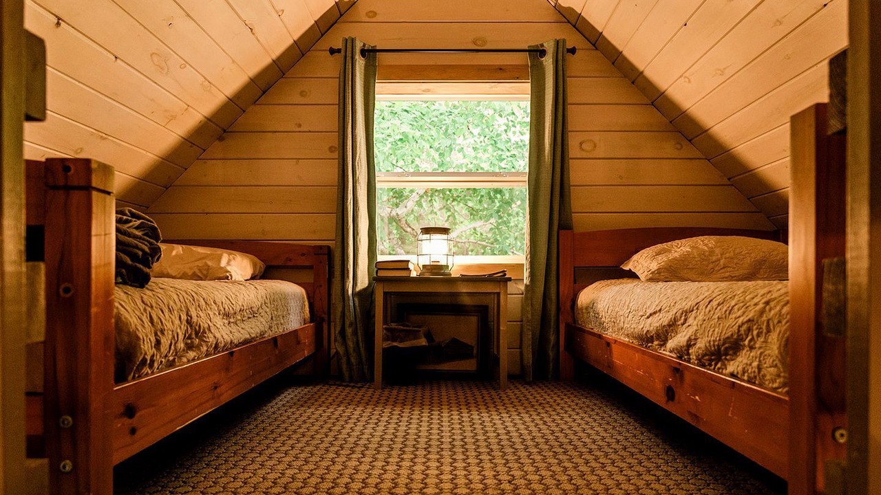 Photo of Bedroom in Portage Lake