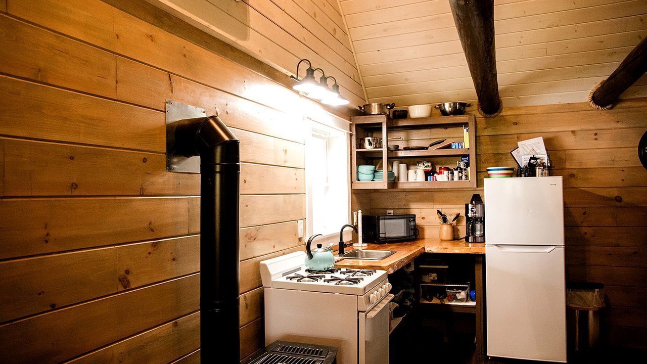 Photo of Kitchen in Portage Lake
