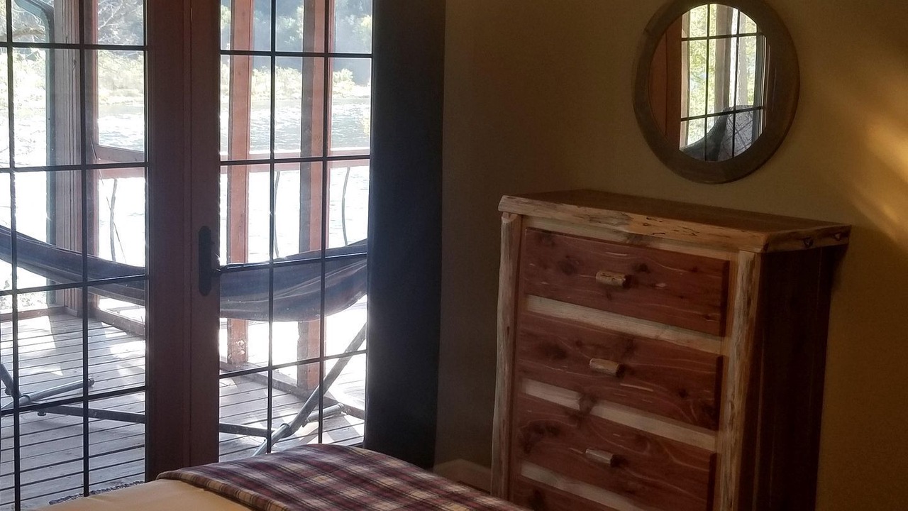 Photo of Bedroom in Calico Rock