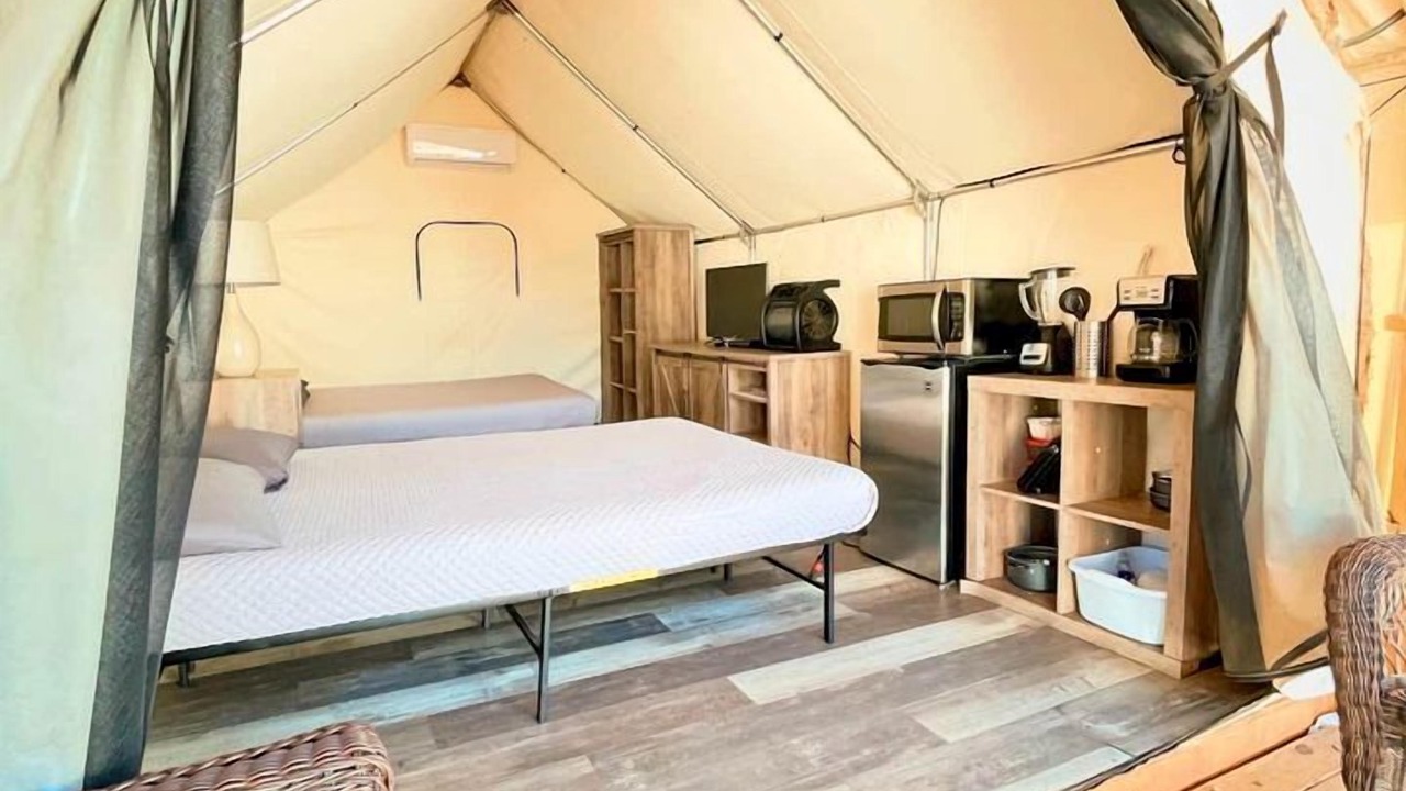 Photo of Bedroom in Fentress