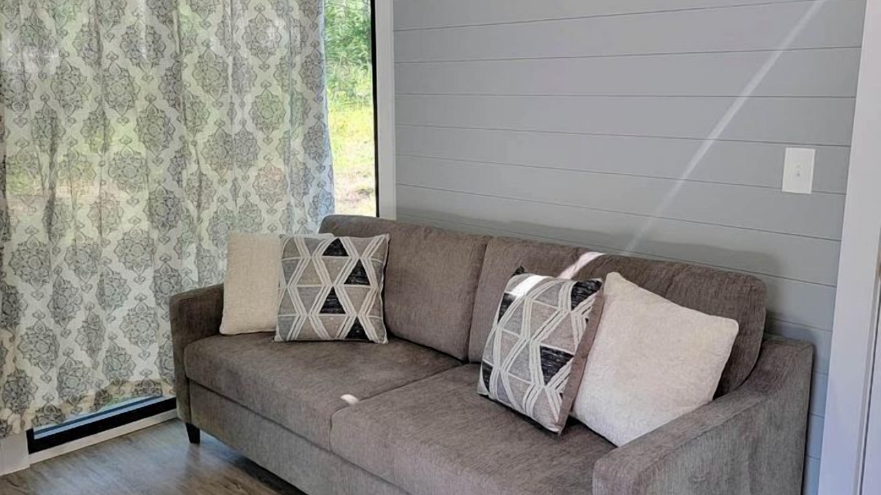 Photo of Livingroom in Owensville