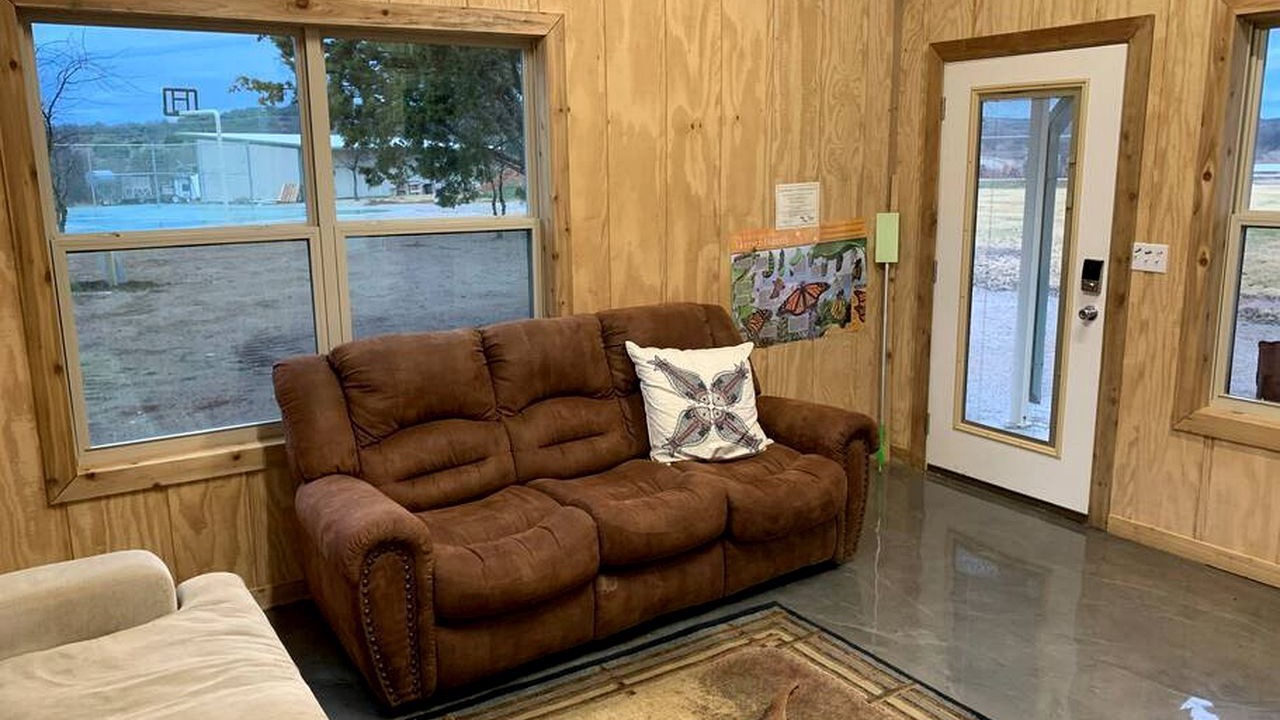 Photo of Livingroom in Jacksboro