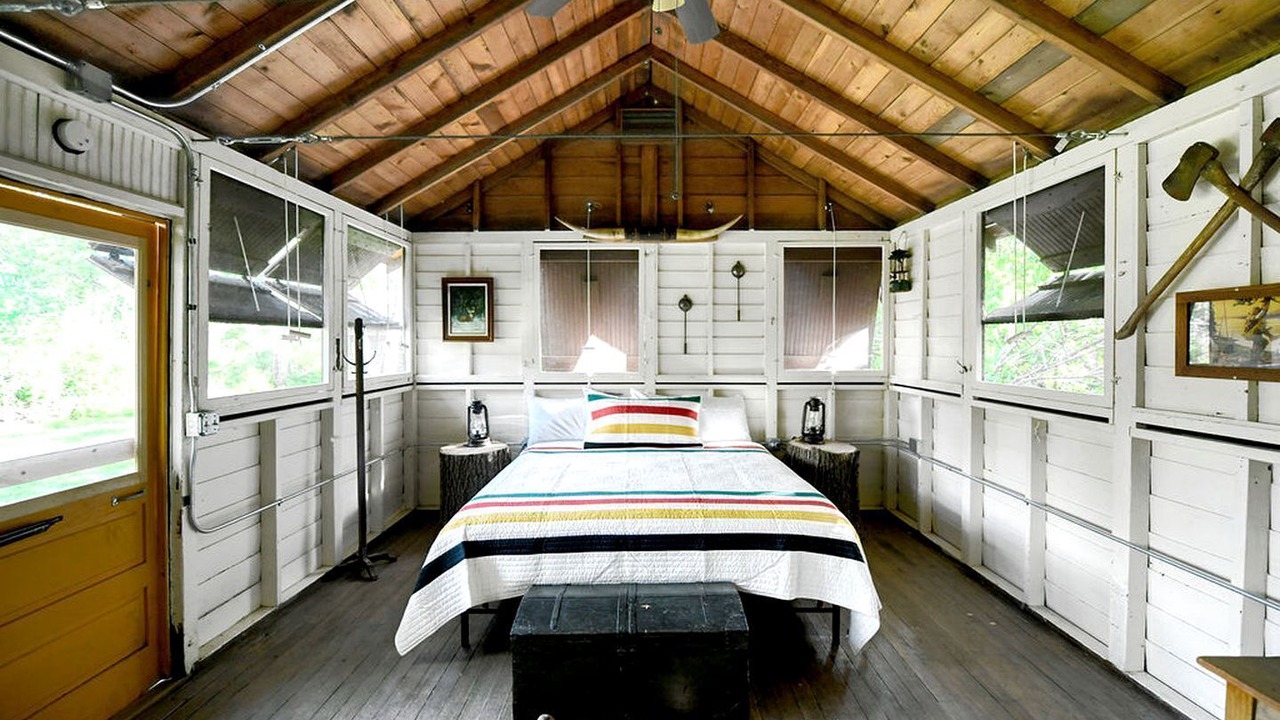 Photo of Bedroom in East Troy