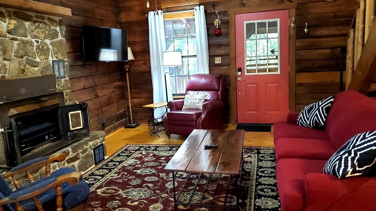Photo of Livingroom in Pleasant Grove